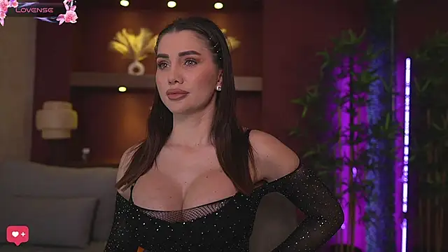 JustinneJade online show from February 28, 7:05 am