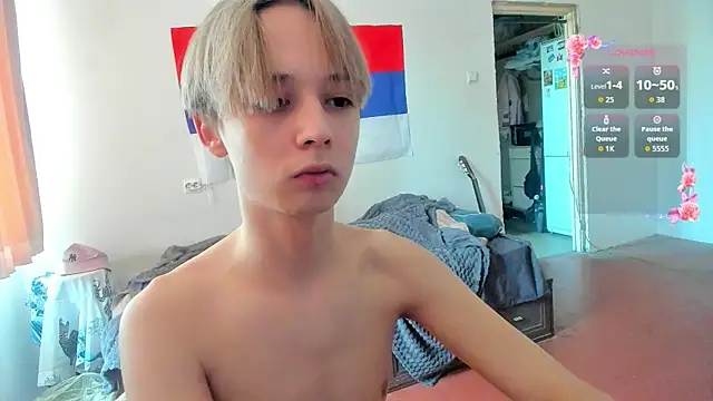 Vampirella GS online show from April 19, 2:29 pm