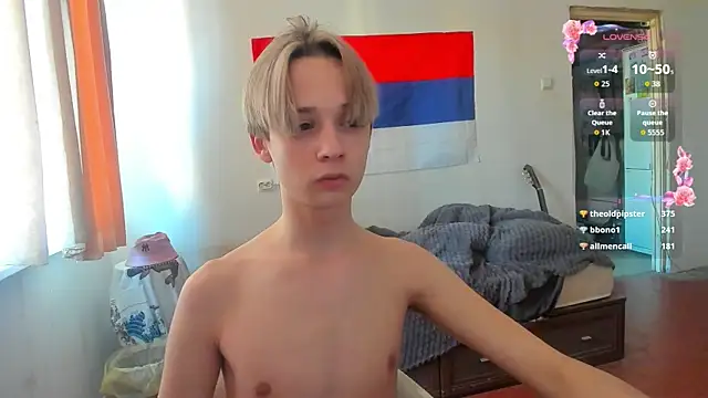 Vampirella GS online show from April 12, 1:58 pm