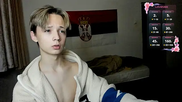 Snapshot of Vampirella_GS chatting on October 10, 3:51 am Vampirella GS online show from October 10, 3:51 am