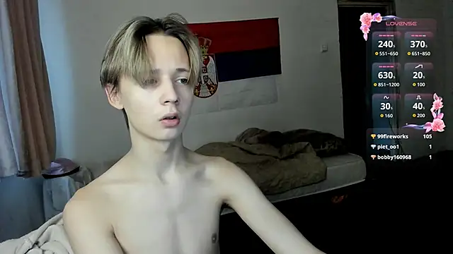 Snapshot of Vampirella_GS chatting on November 29, 12:27 pm Vampirella GS online show from November 29, 12:27 pm