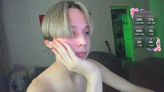 Vampirella GS online show from April 26, 11:24 pm