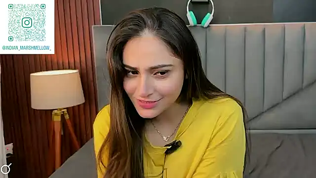 demieliss online show from October 6, 5:46 pm
