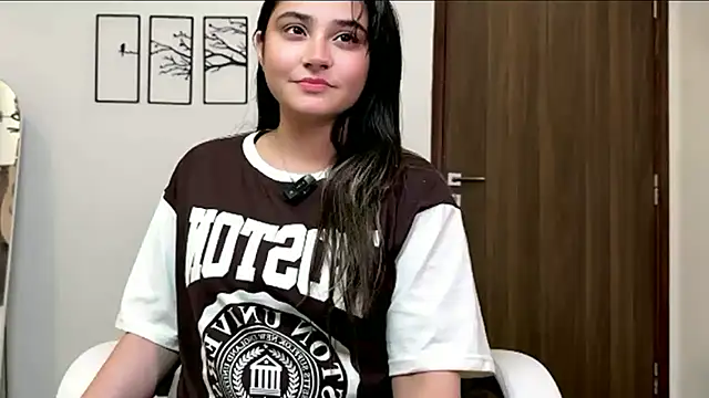 demieliss online show from June 24, 7:22 pm