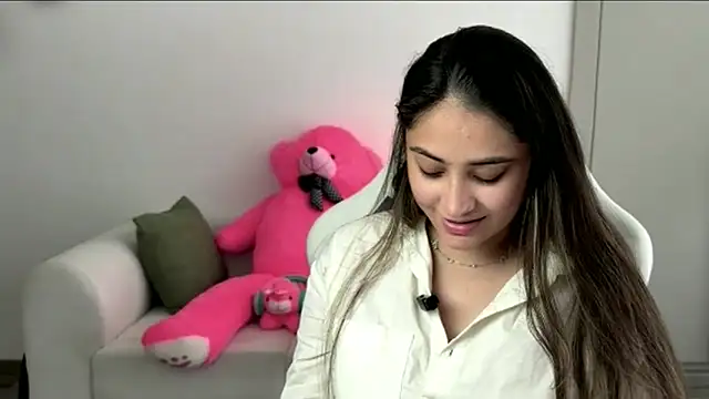 demieliss online show from March 8, 9:23 am