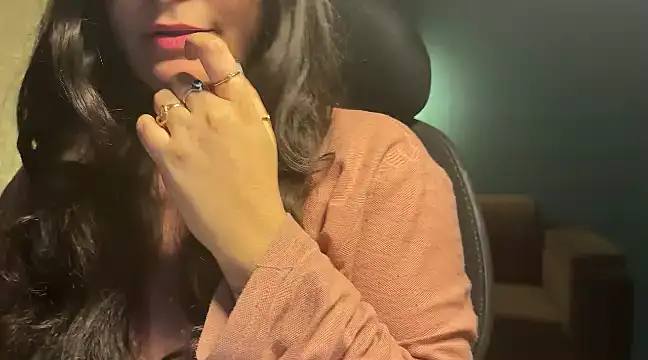demieliss online show from December 16, 7:54 pm
