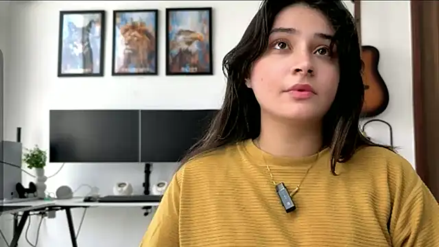 demieliss online show from May 26, 8:34 am