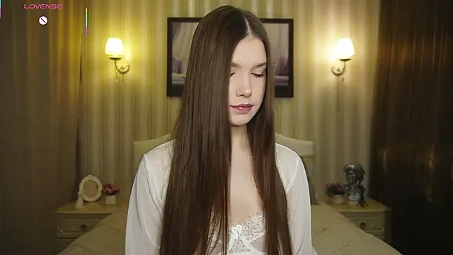  Eva Lee online show from September 16, 6:09 pm