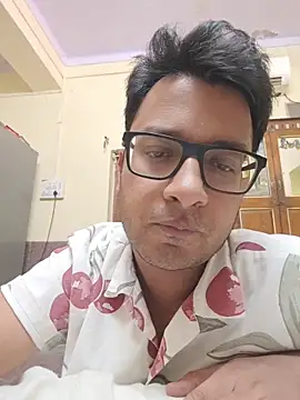 Daddy HA online show from April 24, 9:55 am