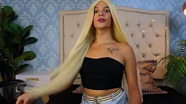 Shantal Joness online show from February 26, 8:53 pm