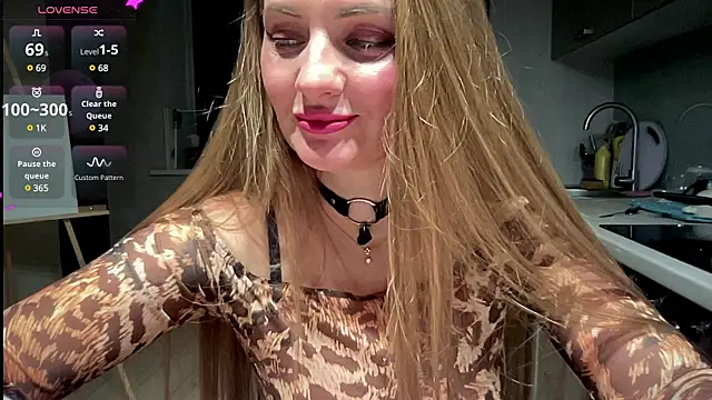 Viola sweet online show from March 9, 10:41 pm