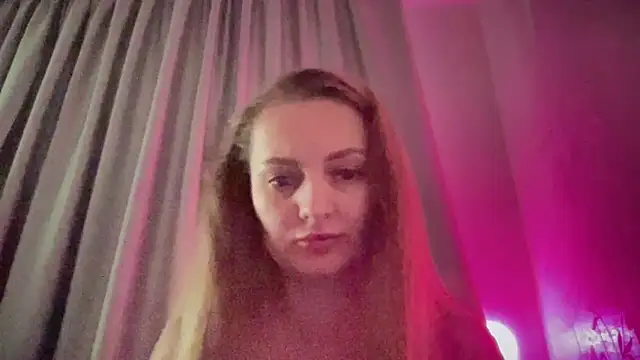 Snapshot of Viola_sweet chatting on October 29, 8:46 am Viola sweet online show from October 29, 8:46 am