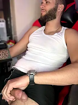 Snapshot of Joker19196 chatting on September 25, 11:33 pm Joker19196 online show from September 25, 11:33 pm