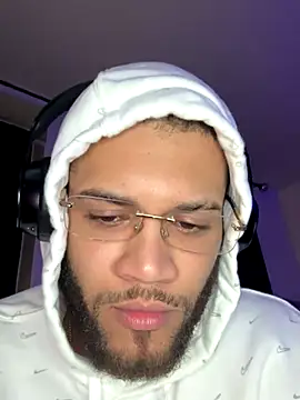 Snapshot of Joker19196 chatting on October 19, 2:14 am Joker19196 online show from October 19, 2:14 am