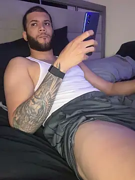 Snapshot of Joker19196 chatting on October 2, 12:14 am Joker19196 online show from October 2, 12:14 am