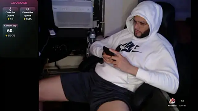 Snapshot of Joker19196 chatting on November 26, 1:49 am Joker19196 online show from November 26, 1:49 am