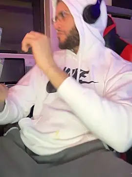 Snapshot of Joker19196 chatting on October 29, 11:58 pm Joker19196 online show from October 29, 11:58 pm