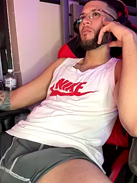 Snapshot of Joker19196 chatting on November 1, 12:39 am Joker19196 online show from November 1, 12:39 am