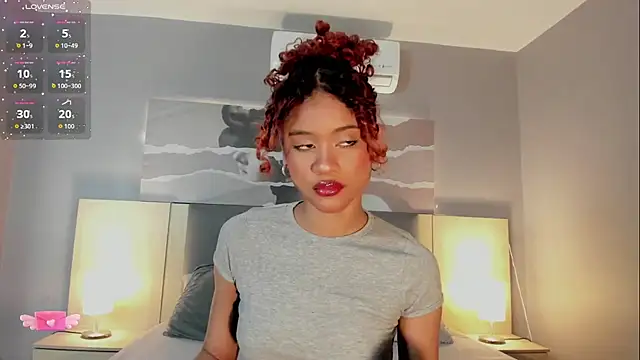 Aprillbrunette online show from December 5, 2:43 am