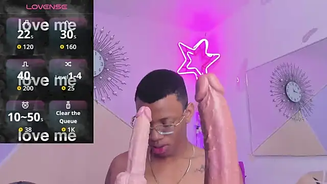 Tiffany Valentine15 online show from October 25, 8:09 pm