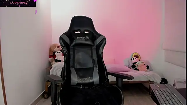 Biancastrongg online show from October 30, 2:54 am