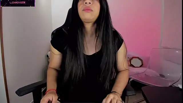 Biancastrongg online show from November 26, 2:33 am