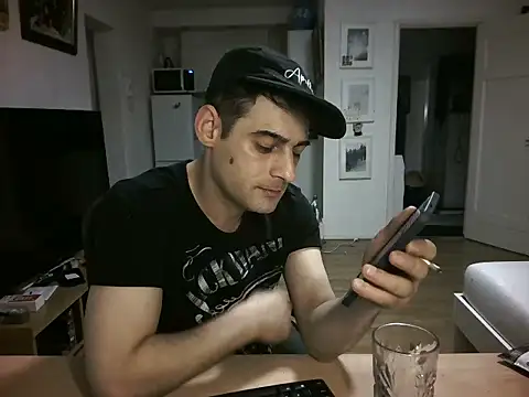 mihaimichael online show from May 26, 11:47 pm
