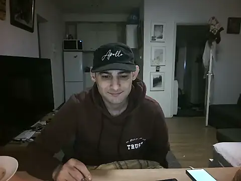 mihaimichael online show from May 18, 11:53 pm