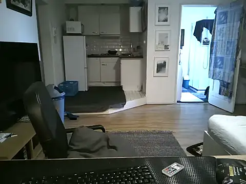 mihaimichael online show from June 18, 11:48 am