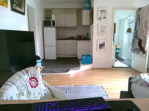 mihaimichael online show from May 8, 2:54 pm