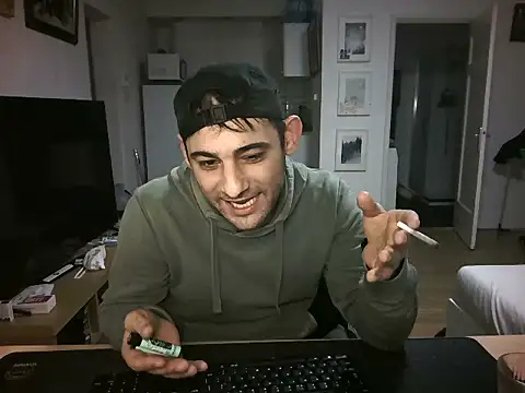 mihaimichael online show from June 10, 11:28 pm