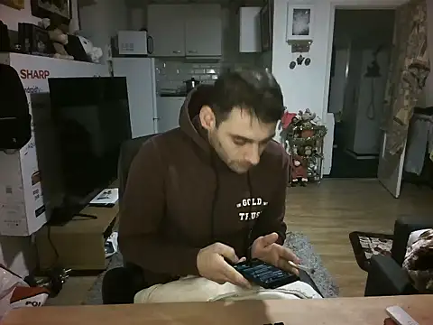 Snapshot of mihaimichael chatting on November 19, 4:29 pm mihaimichael online show from November 19, 4:29 pm