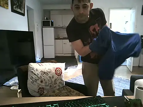 mihaimichael online show from May 12, 12:11 pm