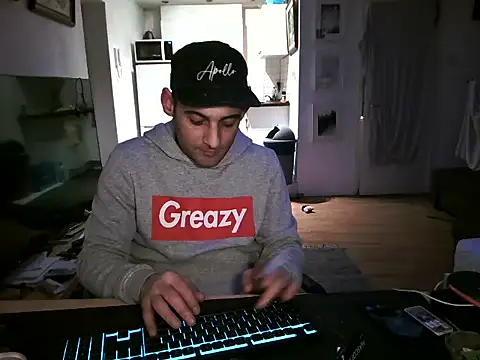 mihaimichael online show from May 16, 1:15 am