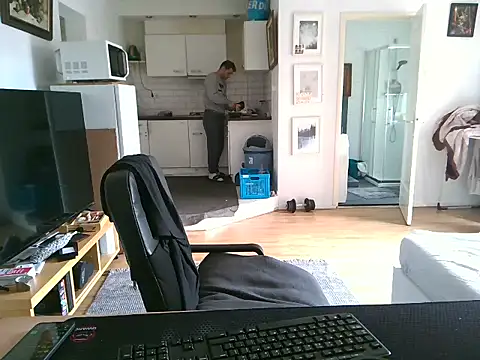 mihaimichael online show from June 2, 3:34 pm