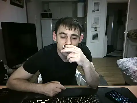 mihaimichael online show from April 11, 11:30 pm