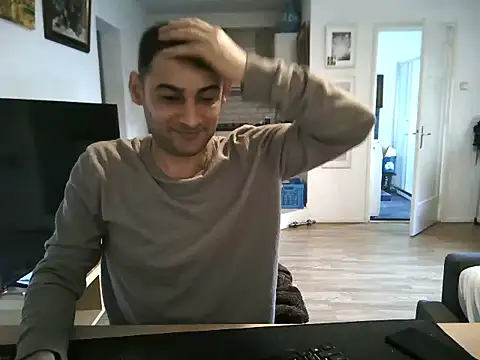 mihaimichael online show from May 11, 4:04 pm