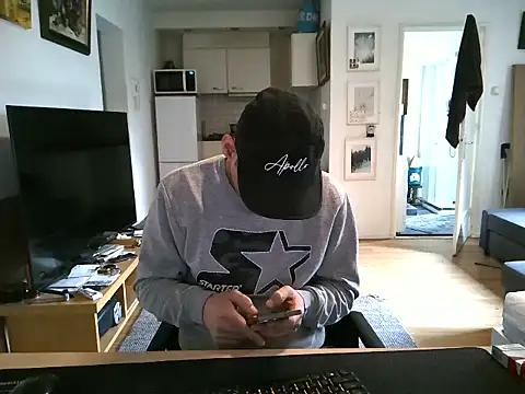 mihaimichael online show from May 14, 2:47 pm