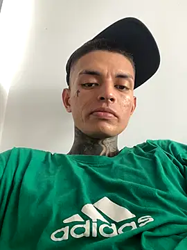 Snapshot of Herem369 chatting on December 20, 7:50 pm Herem369 online show from December 20, 7:50 pm