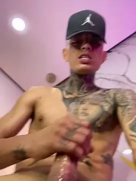 Herem369 online show from October 25, 5:57 pm