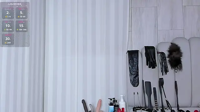 Snapshot of mileyerikson chatting on February 27, 5:51 am mileyerikson online show from February 27, 5:51 am