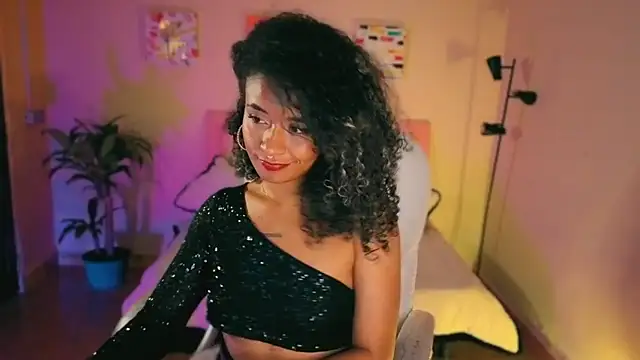 Snapshot of keyla_roberts777 chatting on March 19, 10:42 pm keyla roberts777 online show from March 19, 10:42 pm