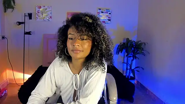 Snapshot of keyla_roberts777 chatting on February 9, 12:41 pm keyla roberts777 online show from February 9, 12:41 pm