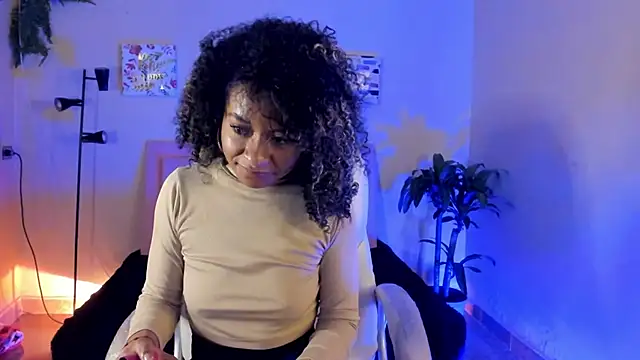 Snapshot of keyla_roberts777 chatting on February 9, 9:37 am keyla roberts777 online show from February 9, 9:37 am