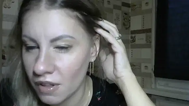 TherestlessKitty online show from September 25, 6:08 am