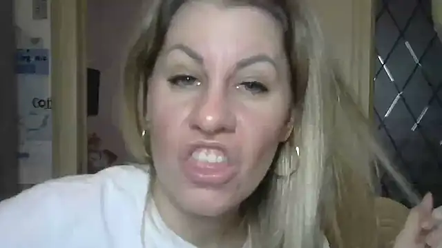 TherestlessKitty online show from February 27, 8:24 am