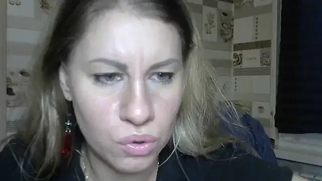 TherestlessKitty online show from November 17, 6:39 am