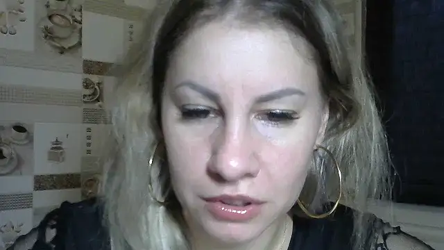 TherestlessKitty online show from September 20, 6:07 am