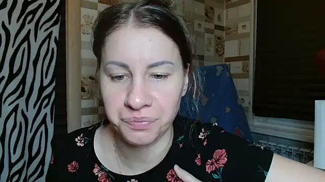 TherestlessKitty online show from February 19, 10:18 pm