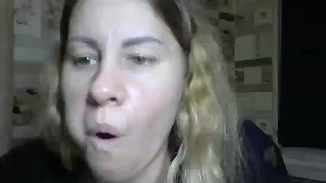 TherestlessKitty online show from October 25, 10:21 pm